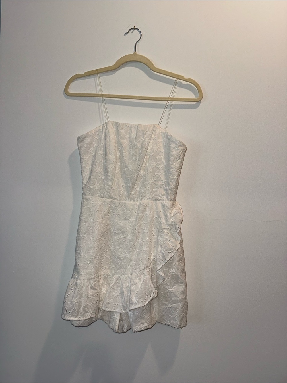 DO+BE White Strapless Eyelet Lace Mini Dress with Ruffle Hem SMALL